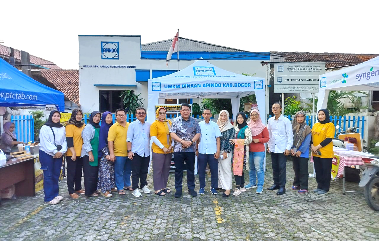 Pelaksanaan Bazar UMKM Binaan DPK APINDO Kabupaten Bogor bertempat di Halaman Kantor APINDO Kabupaten Bogor. 03 Juli 2025