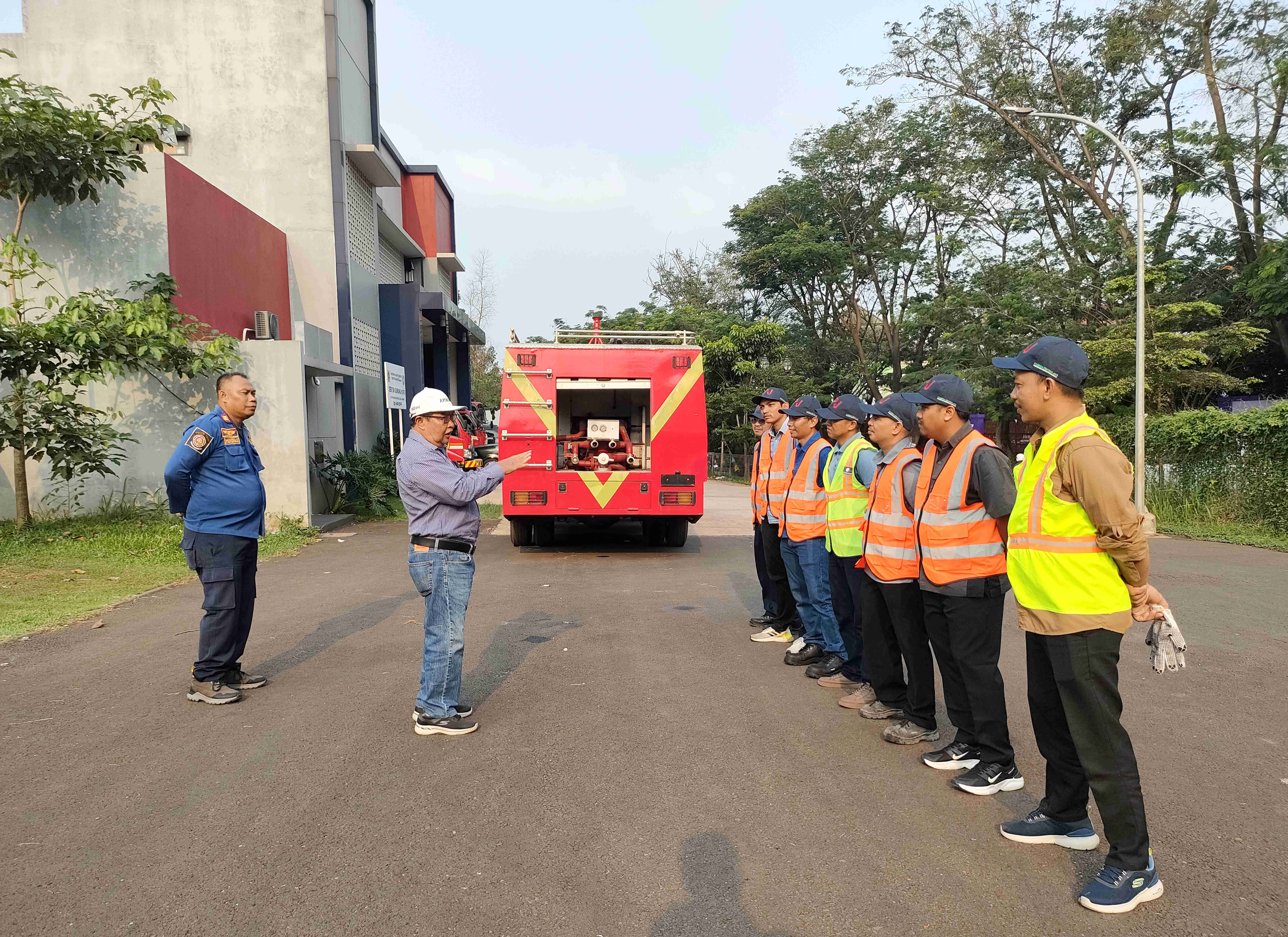 Training dan Sertifikasi Petugas Peran Kebakaran Klas D. Kota Wisata, 08 - 10 Juli 2025.