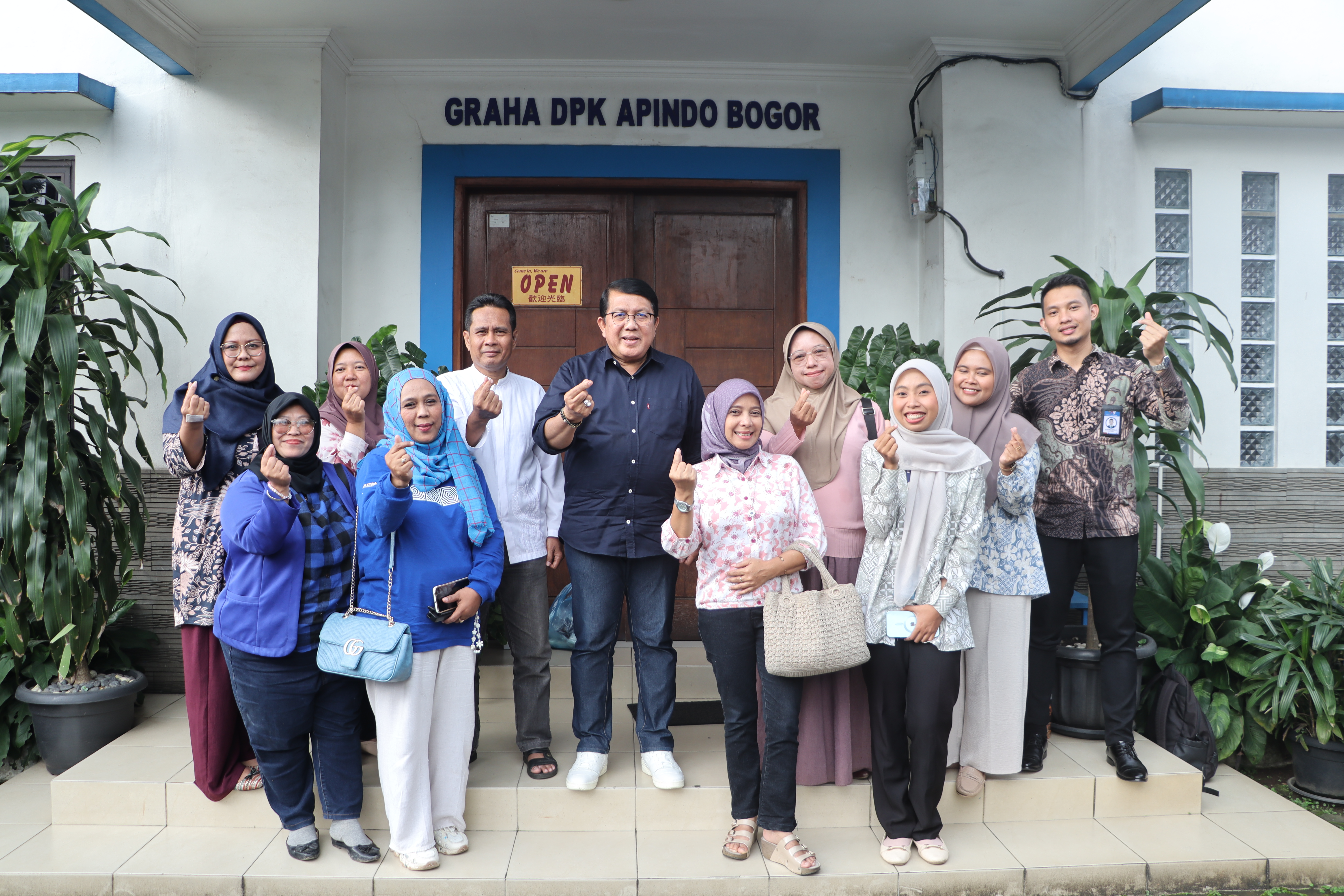 Pertemuan UMKM Binaan DPK APINDO Kabupaten Bogor dengan Tim Koperasi KSPPS An-Nur Safitri Didik.