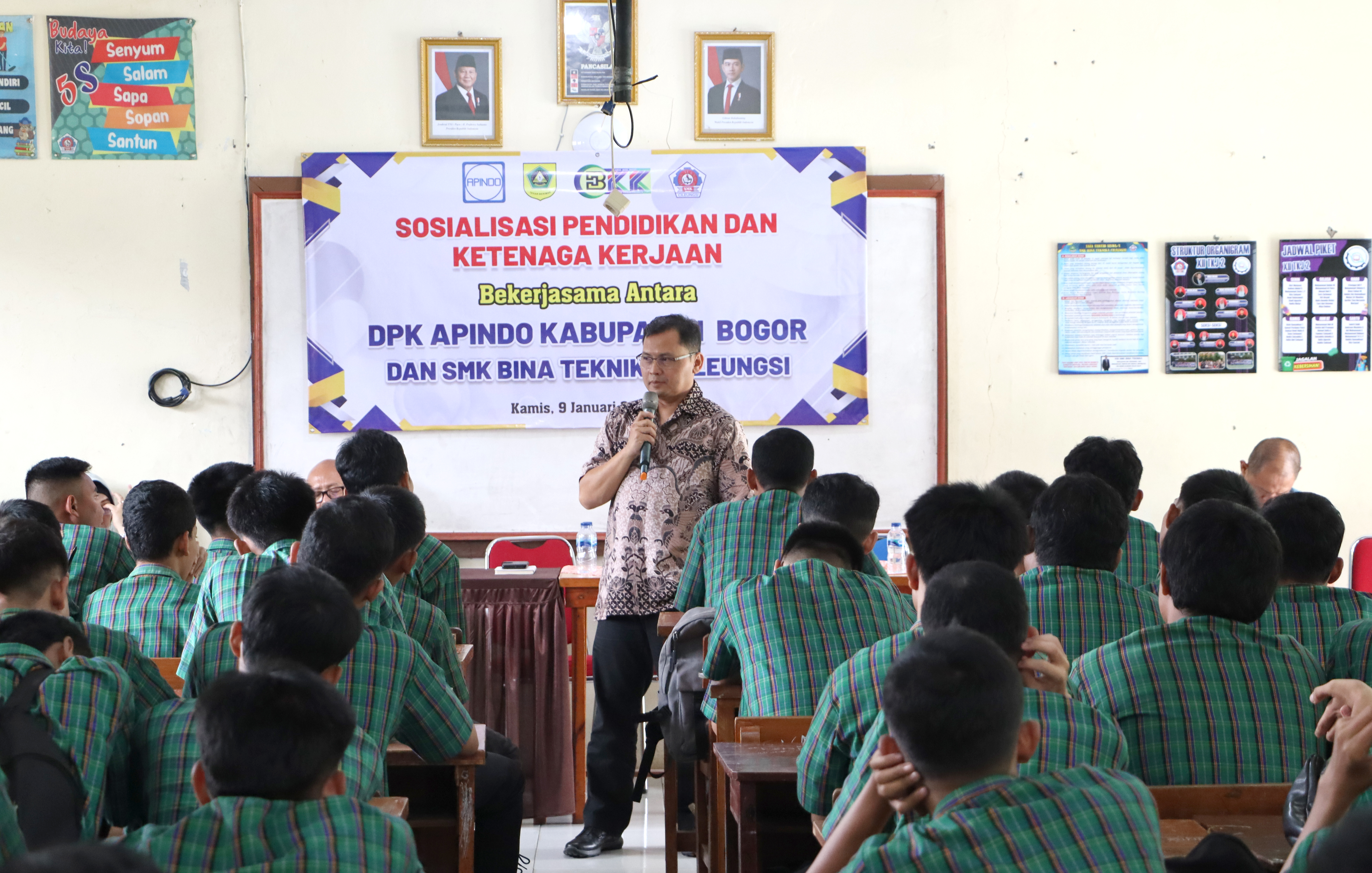 Sosialisasi Pendidikan dan Ketenagakerjaan kerjasama antara DPK APINDO Kabupaten Bogor dan SMK Bina Teknika Cileungsi
