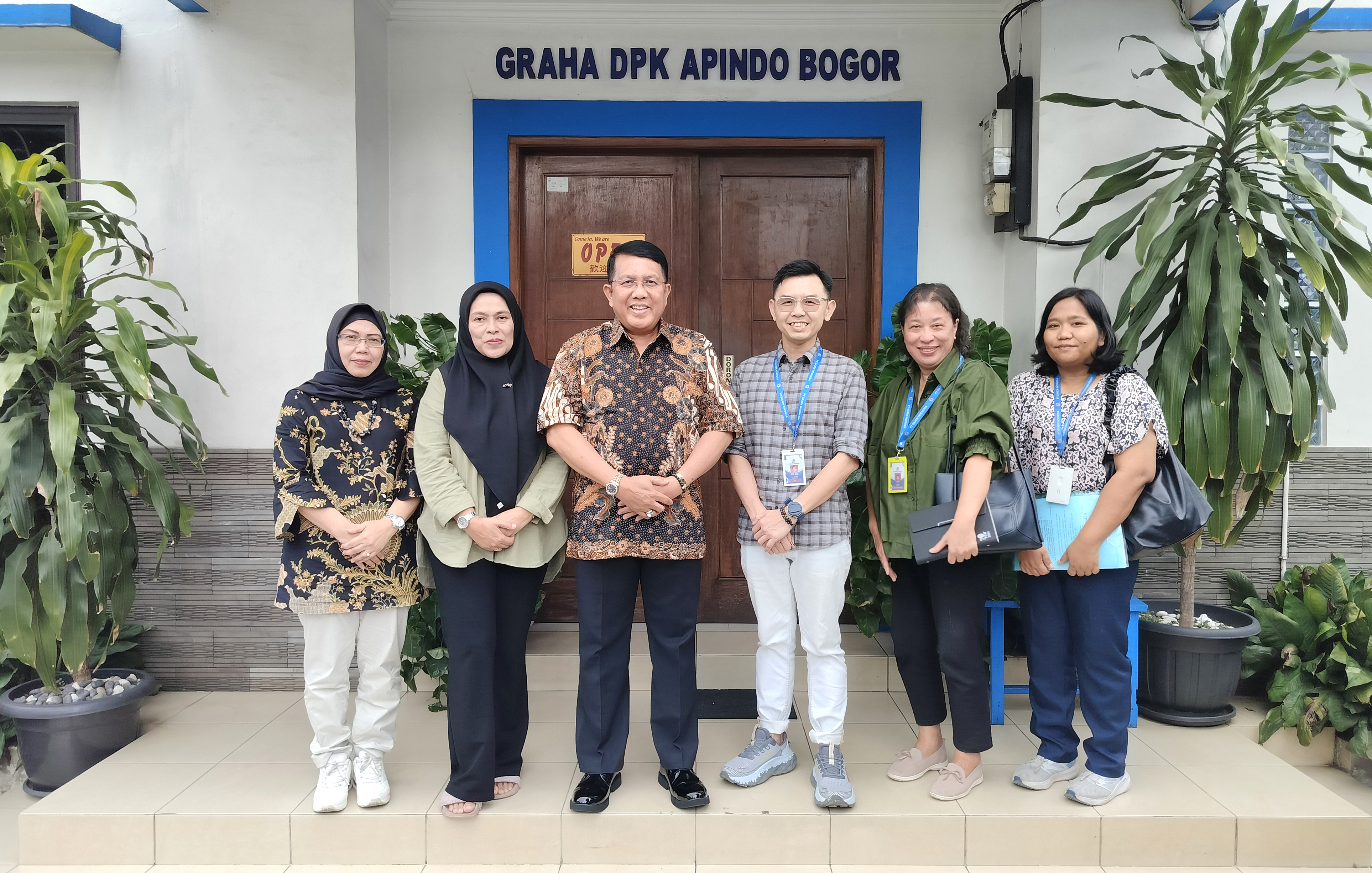 Menerima Kunjungan Pimpinan PT. Daxen Indonesia