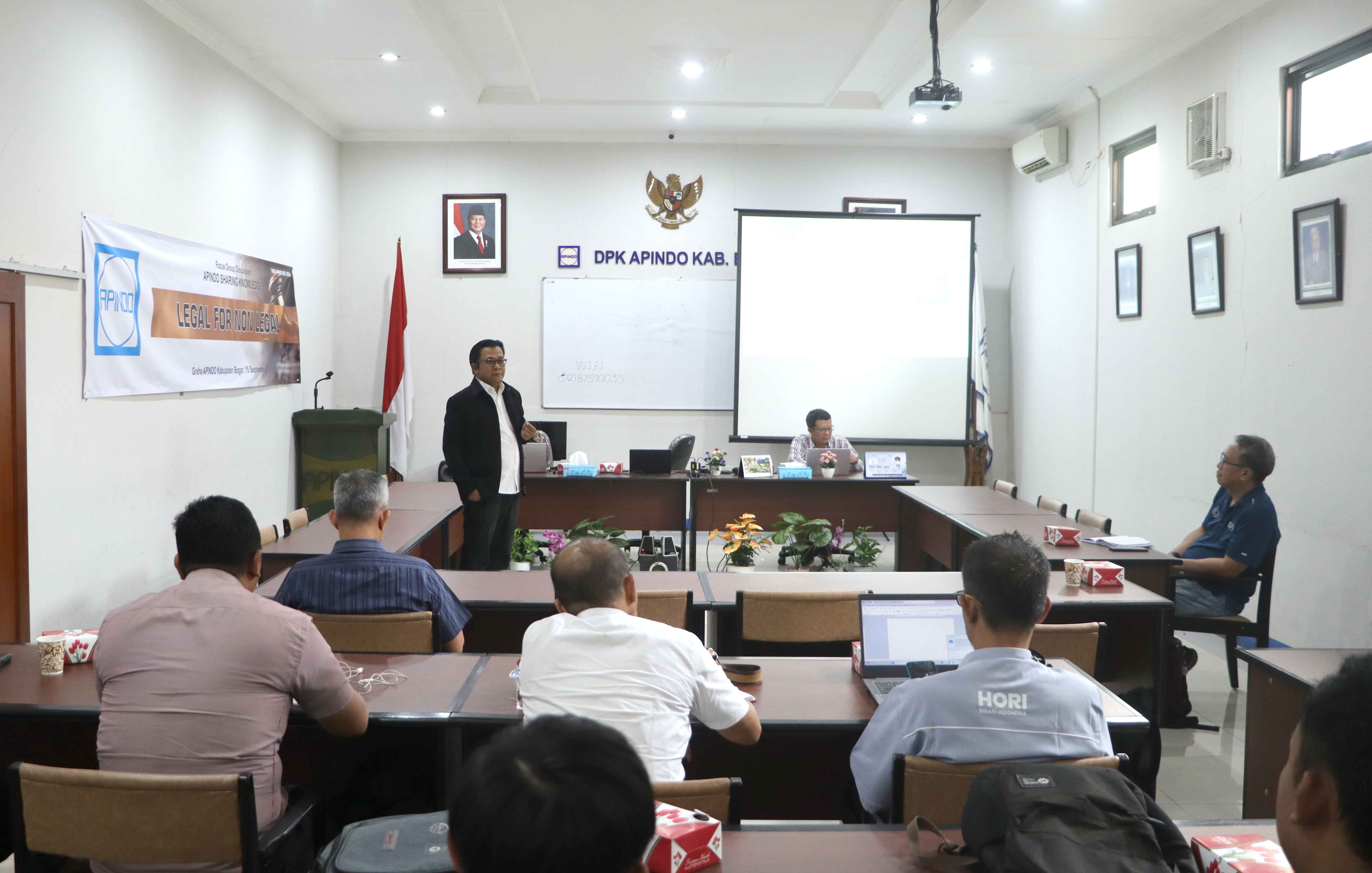 Training Tim TKBH APINDO Kabupaten Bogor " Legal For Non Legal"