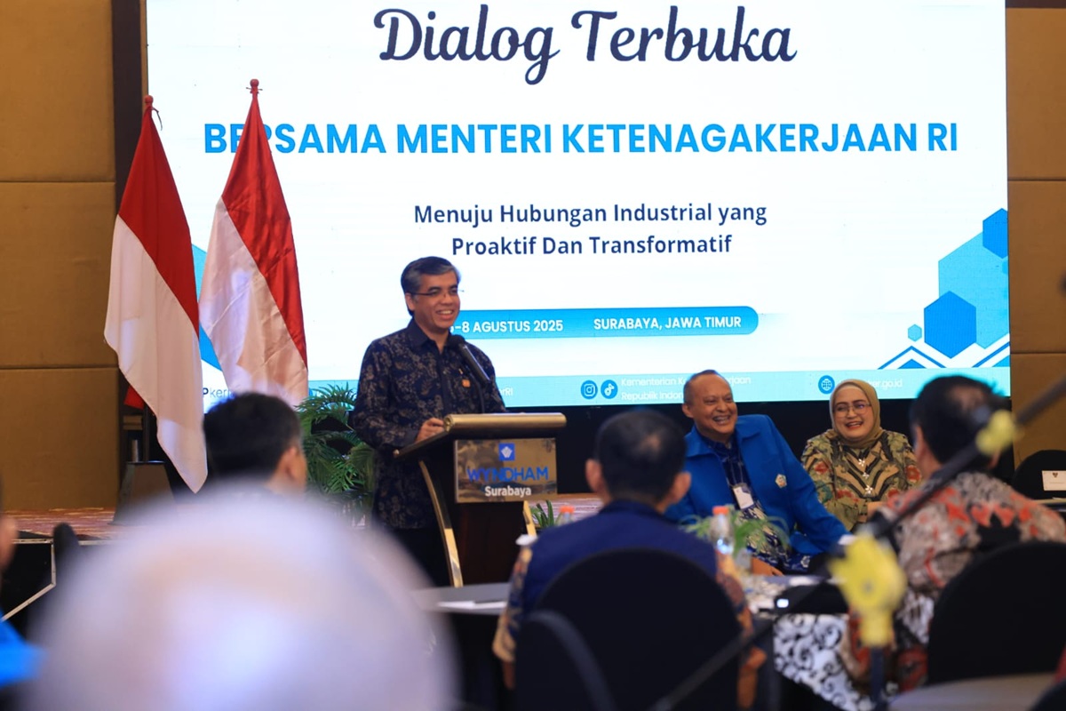 Menaker Tekankan Pentingnya Hubungan Industrial yang Harmonis